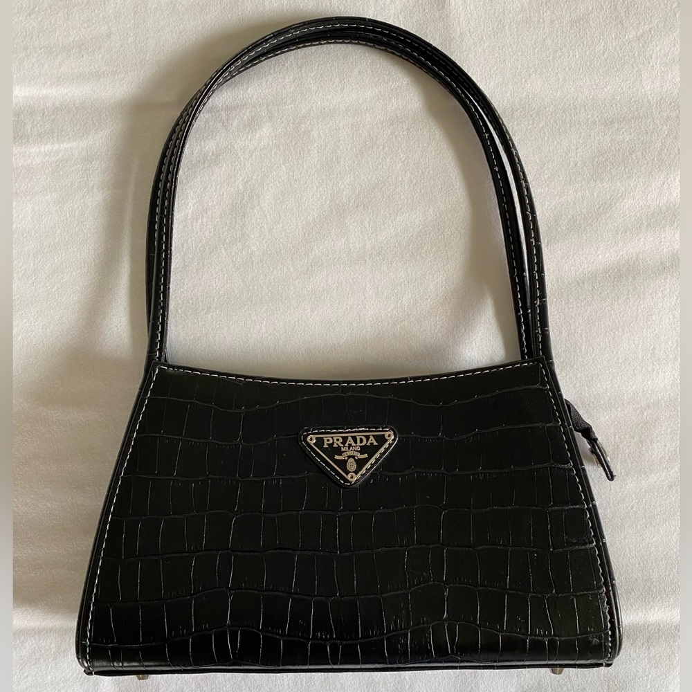 Hand bag